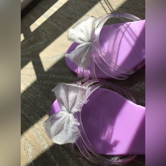 Purple princess heels “What kids want” brand. 7” footbed (measured on an angle) - Picture 5 of 5